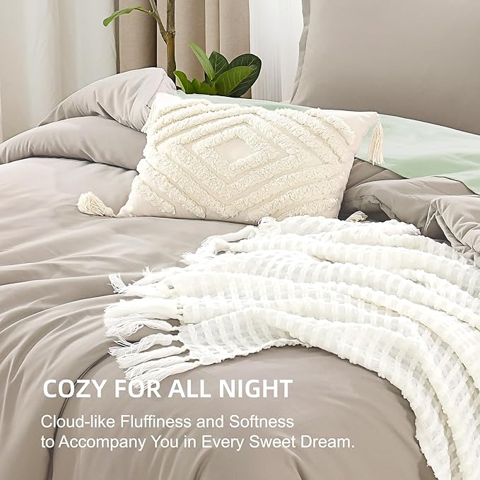 Litanika Oatmeal Comforter California King Size, 3 Pieces Cal King Lightweight Solid Bedding Comforter Set, All Season Fluffy Bed Set (104x96In Comforter & 2 Pillowcases)
