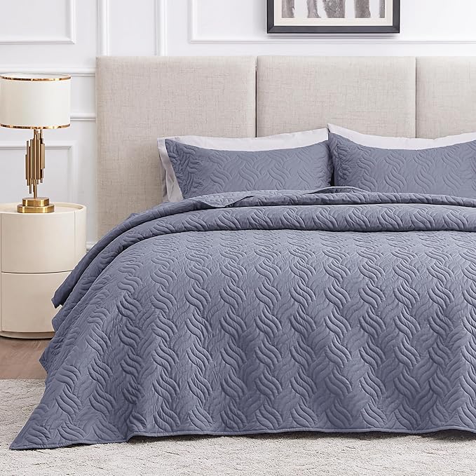 Love's cabin Quilts for Queen Bed Bluish Grey Bedspreads Bedding Set - Summer Lightweight Bedspread Comforter - Wave Pattern Bedding Coverlet for All Season - 3 Pieces (1 Quilt, 2 Pillow Shams)