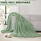 L'AGRATY Chunky Knit Blanket Throw: 72''x84'' Chenille Chunky Knitted Throw Blanket for Bed Couch - Handmade Thick Big Cable Knit Blanket - Large Chunky Crochet Blanket for Home Decor(Sage Green)