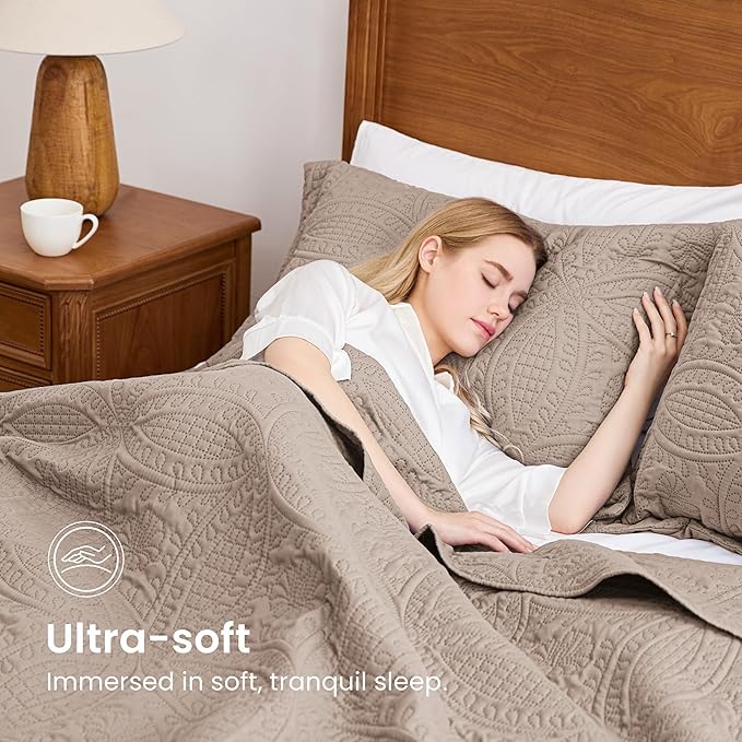 Love's cabin King Size Quilt Bedding Set Burlwood Bedspreads - Bed Lightweight Bedspread Comforter - Coin Pattern Bedding Coverlet for All Season - 3 Pieces (1 Quilt, 2 Pillow Shams)