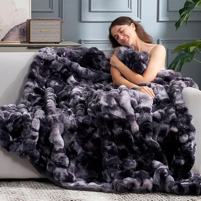 Cozy Bliss Faux Fur Throw Blanket for Couch, Fuzzy Soft Plush Thick Bubble Blanket for Sofa Bedroom Living Room,50 * 60 Inches Tie Dye Black