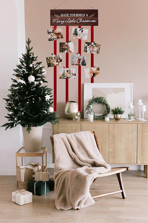 Christmas Card Holder Display, Merry Christmas Wooden Hanging Picture Holders, Xmas Card Display with 24 Photo Clips, Xmas Wall Door Window Home Decor