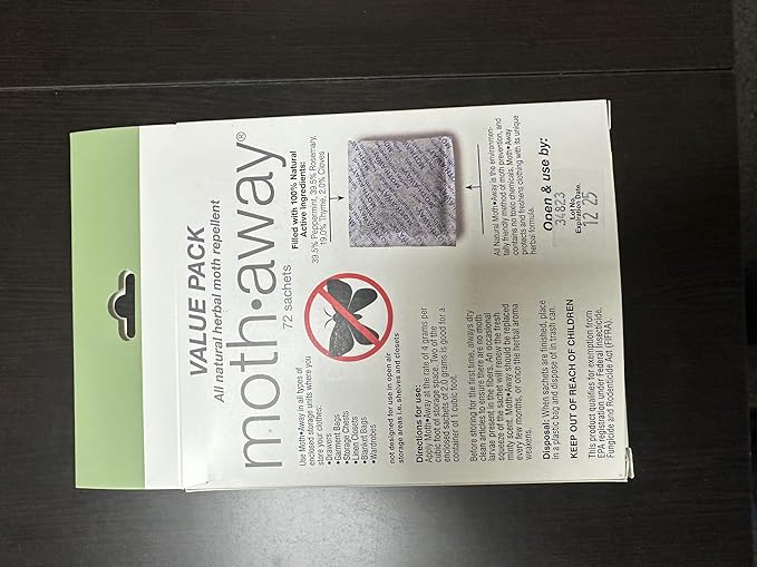 Richards Homewares Moth Away Sachets - 72 Pack (White) (6 Sets of 12 Sachets) - Fresh Mint Scent