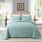 Travan 3-Piece King Quilt Set Quilted Bedspread Oversized Microfiber Lightweight Bedspread Coverlet Set with Shams Bedding Set for All Season, Blue, King