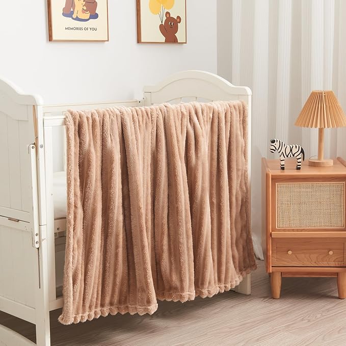 NEWCOSPLAY Super Soft Throw Blanket Taupe Premium Silky Flannel Fleece 3D Ribbed Jacquard Lightweight Bed Blanket All Season Use (Taupe Ribbed, Throw(40"x50"))