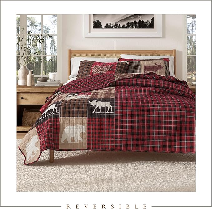 Great Bay Home Rustic Cabin King Size Quilt Set with Shams - All-Season, Lightweight, Reversible Bedspread - Lodge-Themed Summer Bedding Sets (King/California King, Hemlock Red/Brown)