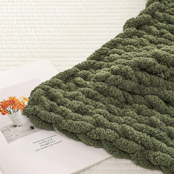 WESHIONGOO Chunky Knit Blanket Throw 50"×60" Knitted Throw Blankets for Couch Bed Fluffy Soft Blanket with Jumbo Chenille Yarn Thick 100% Handmade (Olive Green)
