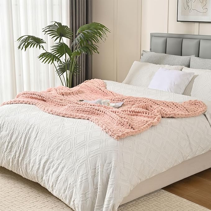 Esterra Chunky Knit Blanket Throw 40"x50", 100% Hand Knitted Chenille Throw Blanket, Cozy Soft Thick Cable Knit Throw Large Rope Knot Crochet Throw Blanket for Sofa Couch Bed, Dusty Pink
