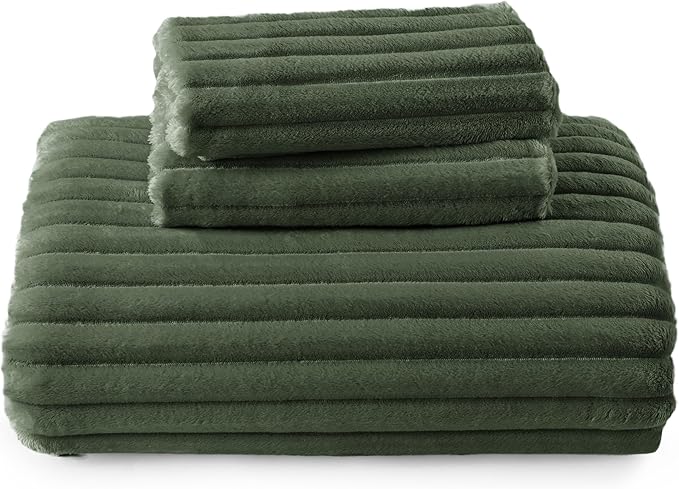 Bedsure Fluffy Duvet Cover Set - Ultra Soft Plush Shaggy Comforter Cover Queen Size, Warm Flannel Fleece Bed Sets for Winter, 3 Pieces (Striped Pattern, Green)