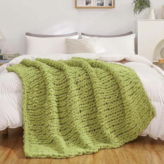WESHIONGOO Chunky Knit Blanket Throw 50"×60" Knitted Throw Blankets for Couch Bed Fluffy Soft Blanket with Jumbo Chenille Yarn Thick 100% Handmade (Lime Green)