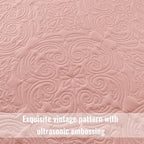 Exclusivo Mezcla Quilt Set Oversized King Size with 2 Pillow Shams, Lightweight Blush Pink Quilts with Vintage Damask Pattern, Soft Cal King Bedspreads Coverlets Bedding Set for All Seasons