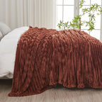 NEWCOSPLAY Super Soft King Blanket Coffee Premium Silky Flannel Fleece 3D Ribbed Jacquard Lightweight Bed Blanket All Season Use (Coffee Ribbed, King(90"x110"))