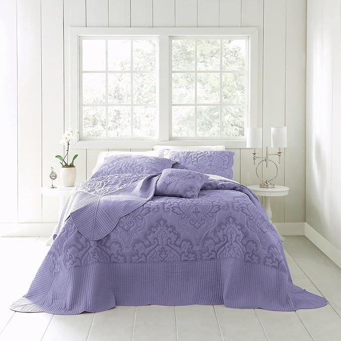 BrylaneHome Bedding Lightweight All Season Modern Amelia Quilted Damask Oversized Ultra Soft Bedspread - Twin, Lavender