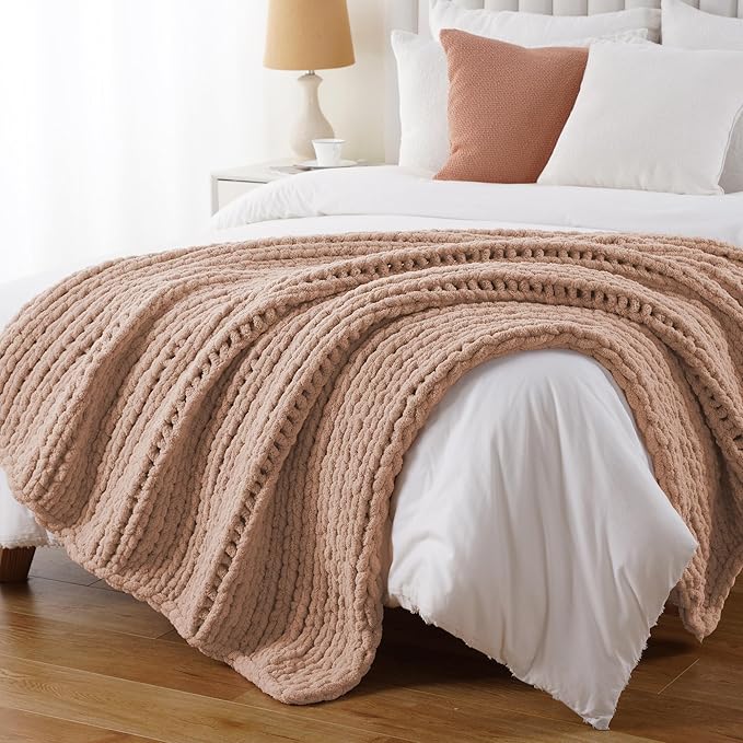 Battilo Chunky Knit Throw Blanket, Soft and Thick Chenille Throw Blanket, 50"x60" Handmade Cable Knit Crochet Blanket, Large Rope Knot Throw Blankets for Couch Sofa Bed Home Decor, Pink