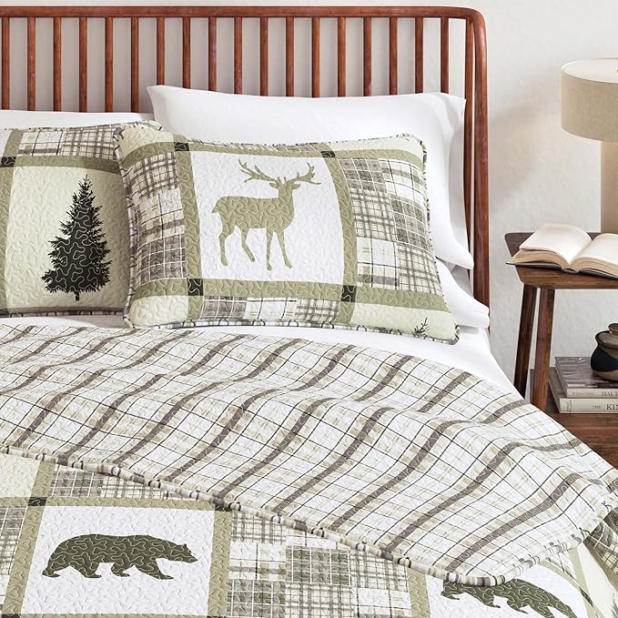 Great Bay Home Lodge Bedspread Full/Queen Size Quilt with 2 Shams. Cabin 3-Piece Reversible All Season Quilt Set. Rustic Quilt Coverlet Bed Set. Stonehurst Collection.