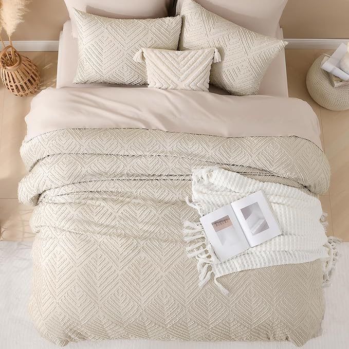 Andency Oatmeal Comforter California King Size, 3 Pieces Boho Bedding Set & Collections, Farmhouse Tufted Fluffy Bedding Comforter Sets for All Seasons (1 Comforter 104x96In, 2 Pillowcases)