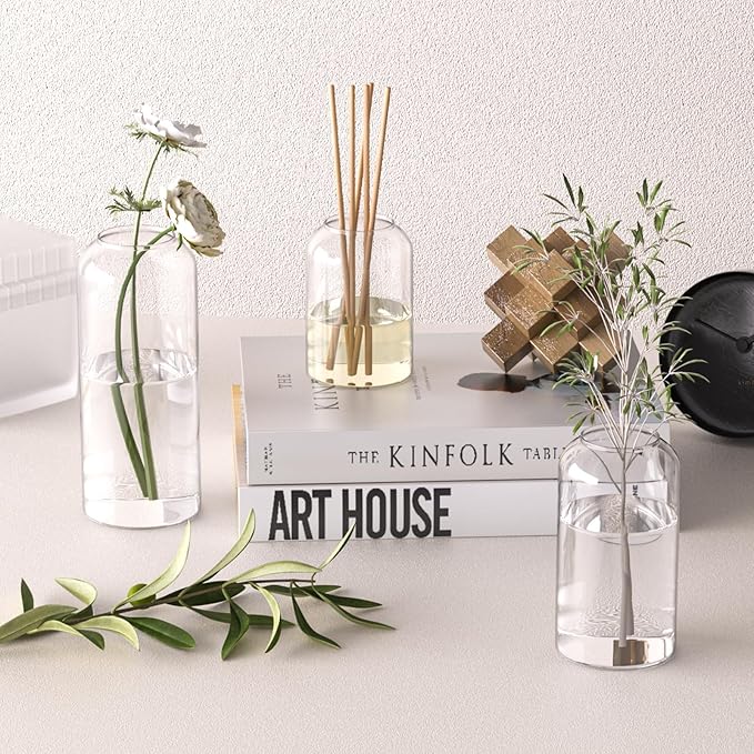 Set of 12 Glass Bud Vases in Bulk,Small Glass Vases for Centerpieces,Keketin Clear Flower Vase Mini Bud Vases for Floral Arrangement,Home Décor,Wedding Party Favors