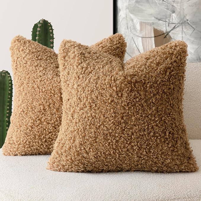 Foindtower 2 Pieces 20x20 Inch Bronze, Faux Fur Throw Pillow Cover Accent Sherpa Pillow Fuzzy Soft Pillowcases Sheepskin Decorative Fleece Cushion Case for Bed Couch Living Room