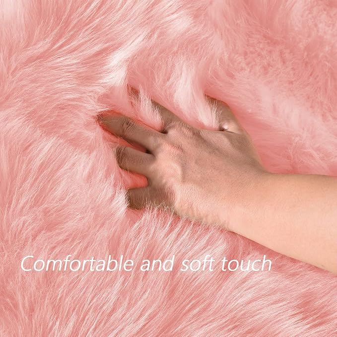 Latepis Round Pink Rug 5ft Faux Fur Sheepskin Circle Rug for Living Room Fuzzy Rugs for Teen Girls Bedroom Teen Room Dorm Cute Room Décor