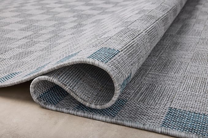 Loloi Amber Lewis Topanga Collection TOP-07 Silver/Blue 3'-11" x 5'-11" Indoor/Outdoor Accent Rug