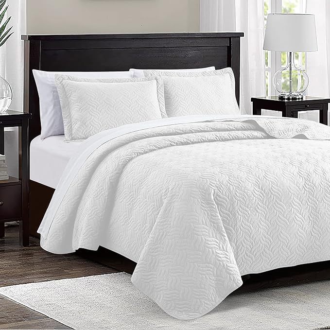 Love's cabin Twin Quilt Set White Bedspreads - Soft Bed Summer Lightweight Bedspread Comforter - Modern Style Wave Pattern Coverlet for All Season - 2 Pieces (1 Quilt, 1 Pillow Sham)