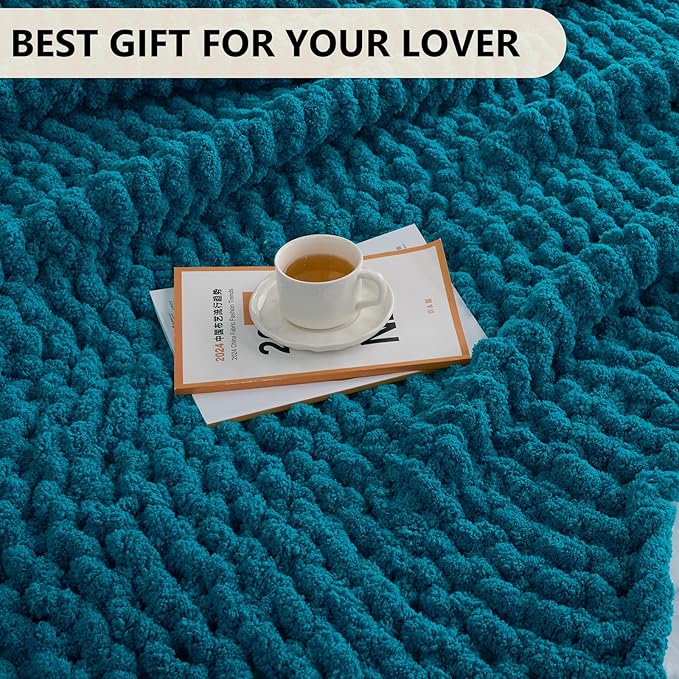 L'AGRATY Chunky Knit Blanket Throw: 50''x60'' Chenille Chunky Knitted Throw Blanket for Bed Couch - Handmade Thick Big Cable Knit Blanket - Large Crochet Rope Blanket for Home Decor(Teal)