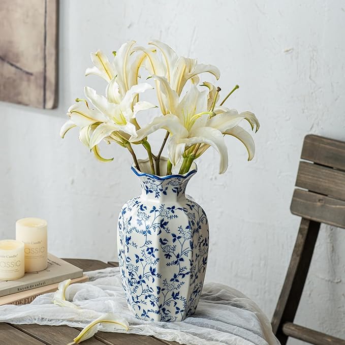 Blue and White Ceramic Vase, 9.5 Inch Vintage Chinoiserie Flower Vase Decorative Antique Vases for Home Decor, Rustic Porcelain Vase Farmhouse Shelf Table Centerpieces Decor