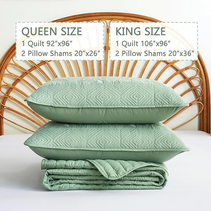 EVENHUG Floral Embroidered Quilt Set King Size 3 Piece Bedding Set Reversible Farmhouse Bedspread Coverlet with 2 Pillow Shams Lightweight Soft Bed Cover for All Season(106"X 96",Green)