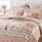 Yvooxny Quilts California King Patchwork Pink Floral Quilt Set Vintage Shabby Chic Botanical Quilted Bedspread 3-Piece Quilt Set with Ruffles for All Seasons, California King, 118 * 110 Inches