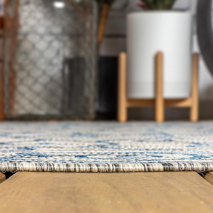 JONATHAN Y Vintage Filigree Indoor Outdoor Round Area Rug 5 Ft Gray/Navy, Charleston Textured Weave for Backyard, Patio, Porch, Easy-Cleaning, High Traffic, Pet-Friendly, Non-Shedding (SMB106C-5R)