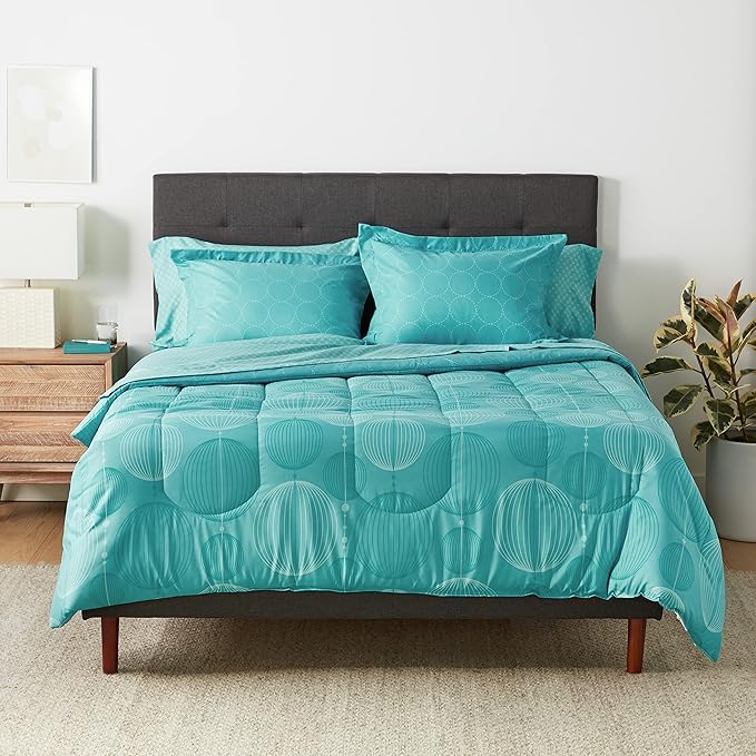 Amazon Basics Full/Queen Comforter Set with Geometric Sheets, 7-Piece Industrial Teal Bedding, Lightweight Microfiber Bed-in-a-Bag