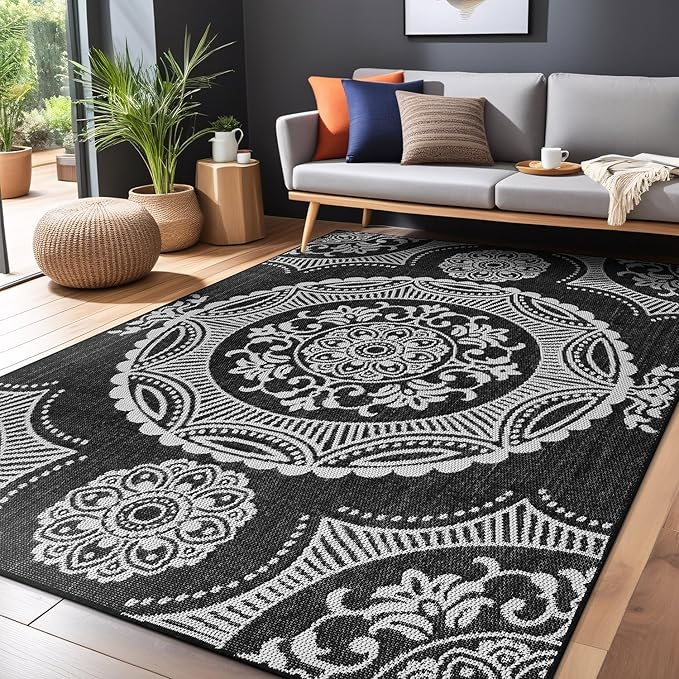 Medallion Outdoor Rug 5x7 Washable Outside Carpet for Indoor Patio Porch Waterproof Easy Cleaning Non Shedding Area Rugs Black 5 x 7