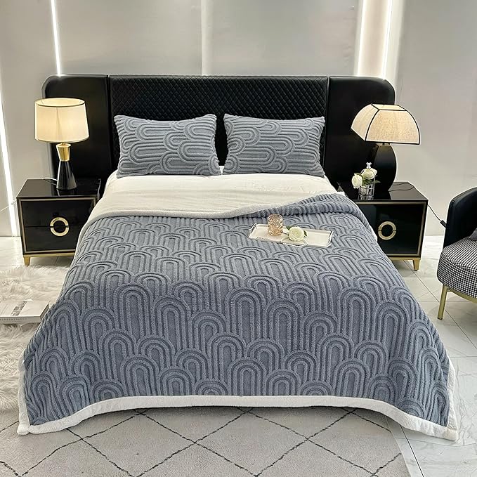 UKELER Sherpa Fleece Blanket 60 × 80 inch, Ultra Soft Twin Size Throw Blanket for All Season, Cozy Plush Arch Blankets for Bed Couch Sofa Office Camping, Blue Grey