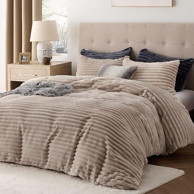 Bedsure Fluffy Duvet Cover Set - Ultra Soft Plush Shaggy Comforter Cover Queen Size, Warm Flannel Fleece Bed Sets for Winter, 3 Pieces (Striped Pattern, Khaki)