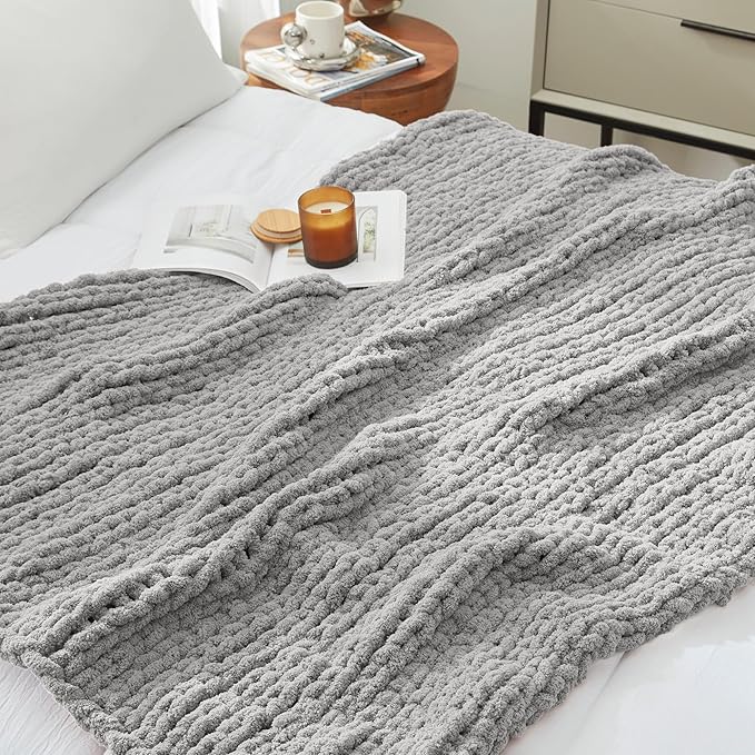 Amélie Home Chunky Knit Throw Blanket for Couch, Soft Chenille Crochet Blanket for Sofa, 50"x60", Light Grey