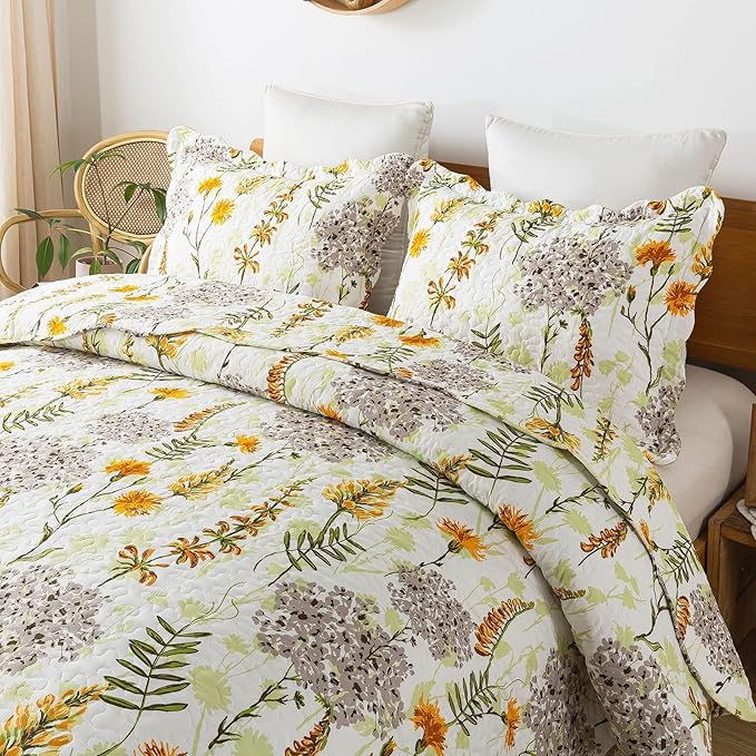 Travan 3-Piece Quilt Set Quilted Bedspread Lightweight Reversible Coverlet Set Floral Printed Oversized Quilted Bedding Set with Shams for All Season, Yellow Flower, Queen Size