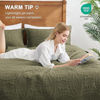 Love's cabin Quilts for Full Bed Green Bedspreads Bedding Set - Lightweight Bedspread Comforter - Coin Pattern Bedding Coverlet for All Season - 3 Pieces (1 Quilt, 2 Pillow Shams)