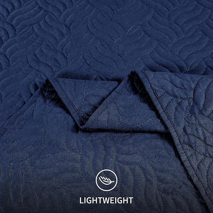 Love's cabin King Size Quilt Set Navy Blue Bedspreads - Soft Bed Summer Lightweight Bedspread Comforter - Modern Style Wave Pattern Coverlet for All Season - 3 Pieces (1 Quilt, 2 Pillow Shams)