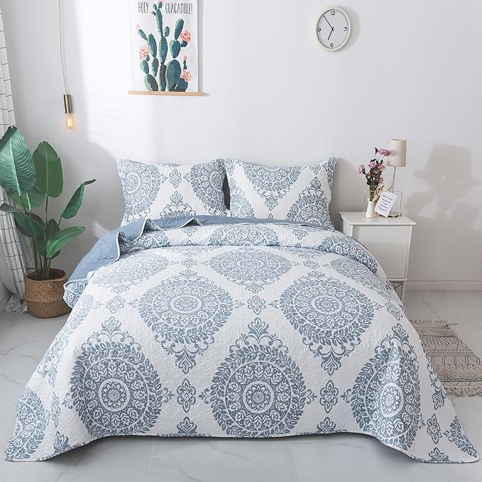 Travan 3-Piece Quilt Set Quilted Bedspread Lightweight Coverlet Set Floral Printed Oversized Quilted Bedding Set with Shams for All Season, Blue Floral, Queen Size