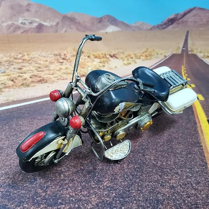 Collectible Vehicles Vintage Motorcycle Model Decoration Iron Motorcycle Miniature Sculpture for Table Book Shelf Decor Gift