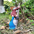 Garden Gnome Statue, Funny Climbing Ladder Gnomes Figurine Resin Sculpture Outdoor Decor for Patio Yard Lawn Porch Ornaments Gift