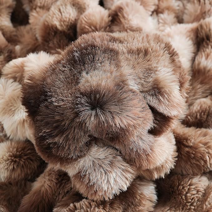 UKELER Ultra Soft Throw Blanket 50''x60'', Brown Fluffy Blankets & Throws Faux Fur Blanket for Couch, Bed, Sofa Cozy Plush Warm Thick Velvet Blanket for Women, Men