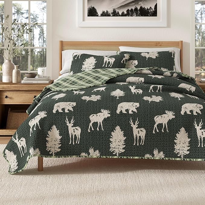 Lodge Bedspread King Size Quilt with 2 Shams. Cabin 3- Piece Reversible All Season Quilt Set. Rustic Quilt Coverlet Bed Set. Rio Ridge Collection (Forest Green)