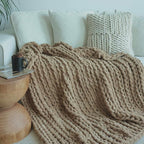 Maetoow Chenille Chunky Knit Blanket Throw （50×60 Inch）, Handmade Warm & Cozy Blanket Couch, Bed, Home Decor, Soft Breathable Fleece Banket, Christmas Thick and Giant Yarn Throws, Khaki