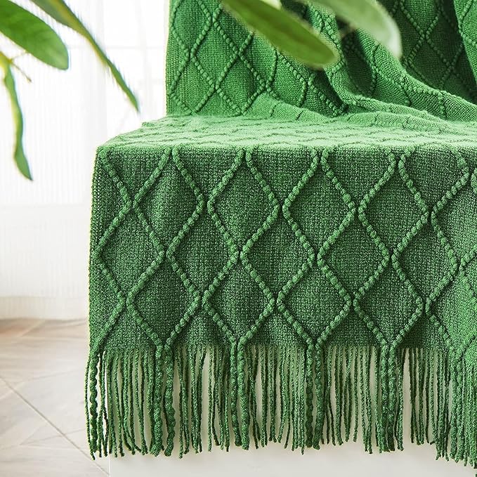 inhand Green Christmas Throw Blanket for Couch and Bed, Birthday Gifts for Women Teen Girl Friend Home Decor Knitted Blanket and Throws, Outdoor Lightweight Farmhouse Warm Woven Decorative, 50"x60"
