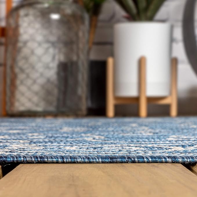 JONATHAN Y Vintage Filigree Indoor Outdoor Round Area Rug 9 Ft Navy/Gray, Charleston Textured Weave for Backyard, Patio, Porch, Easy-Cleaning, High Traffic, Pet-Friendly, Non-Shedding (SMB106D-9R)