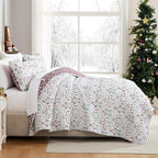 Southshore Fine Living, Inc. Christmas Bedding, Twin Quilt Set with Pillow Sham, Reversible Christmas Quilt with Holly, Snowflakes, Reindeer, 2-Sided Coverlet, Twin/Twin XL - Vintage Red & Cream