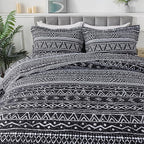 Travan 3-Piece Queen Quilt Set Striped Pattern Microfiber Soft Lightweight Bedding Set with Shams for All Season, Black Strips, Queen Size