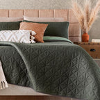 Vianney King Size Comforter Novo Olive Reversible Lightweight Blanket 110x93 Inches Soft Cozy Bedding with Triangular Quilt Pattern for All Seasons