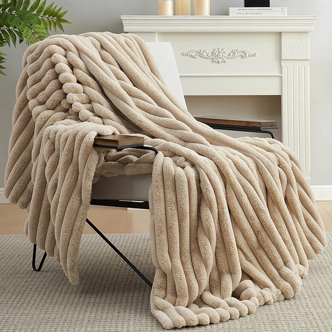 Amélie Home Faux Fur Throw Blanket for Couch, Cozy Fuzzy Fluffy Fur Luxurious Soft Striped Plush Gift Blankets for Family Sofa Chair Bed Living Room Bedroom, 60"x80", Beige